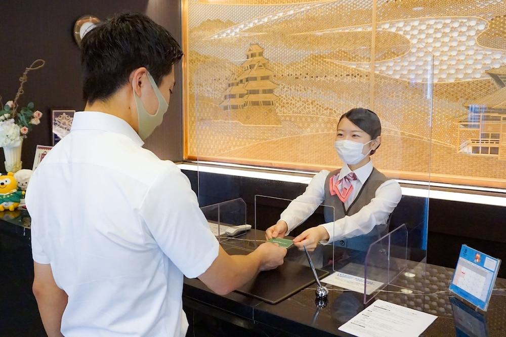 Hotel Route-Inn Toyama Ekimae Exterior photo